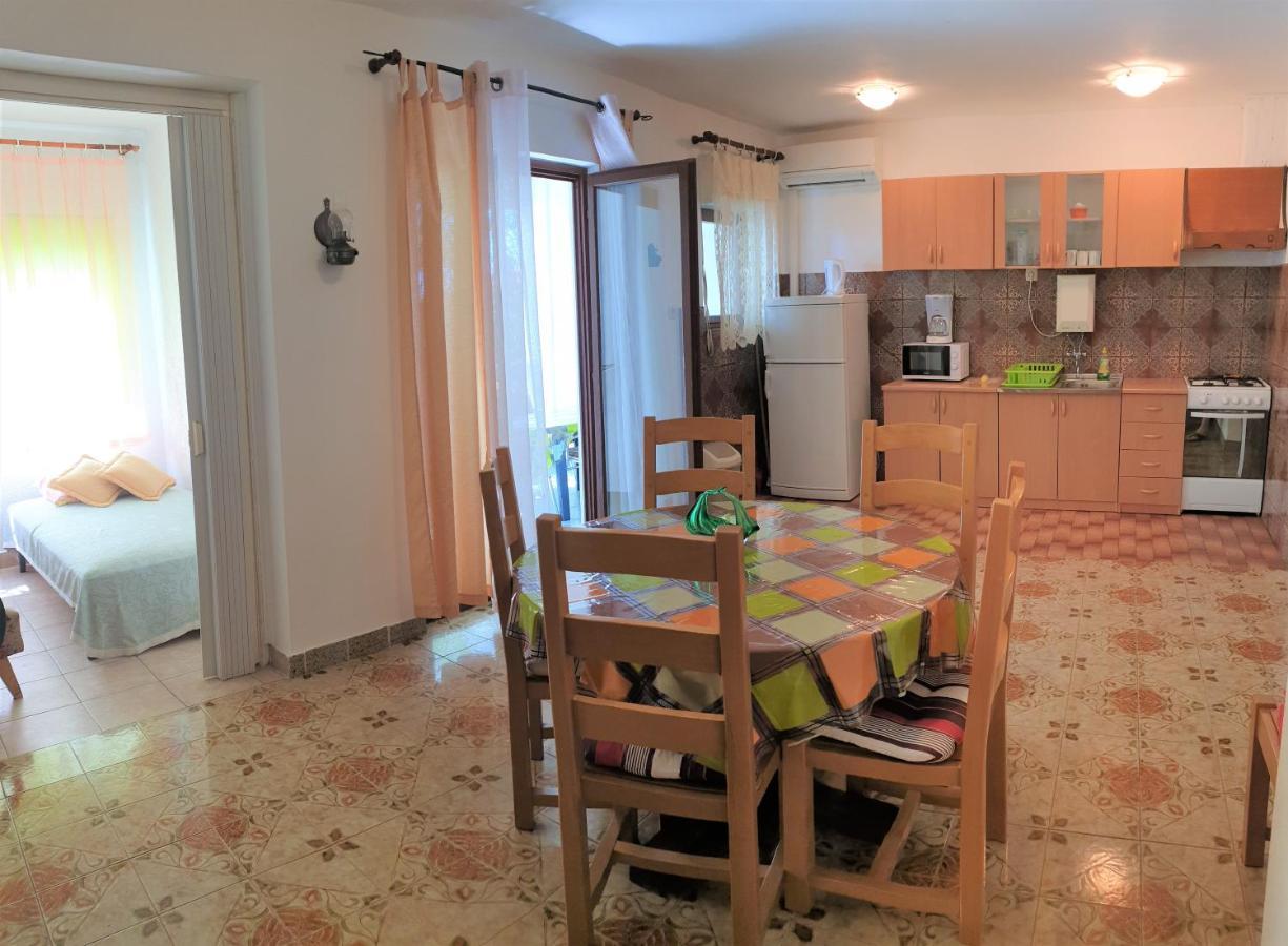 Apartments Josko Barbat Barbat na Rabu Extérieur photo